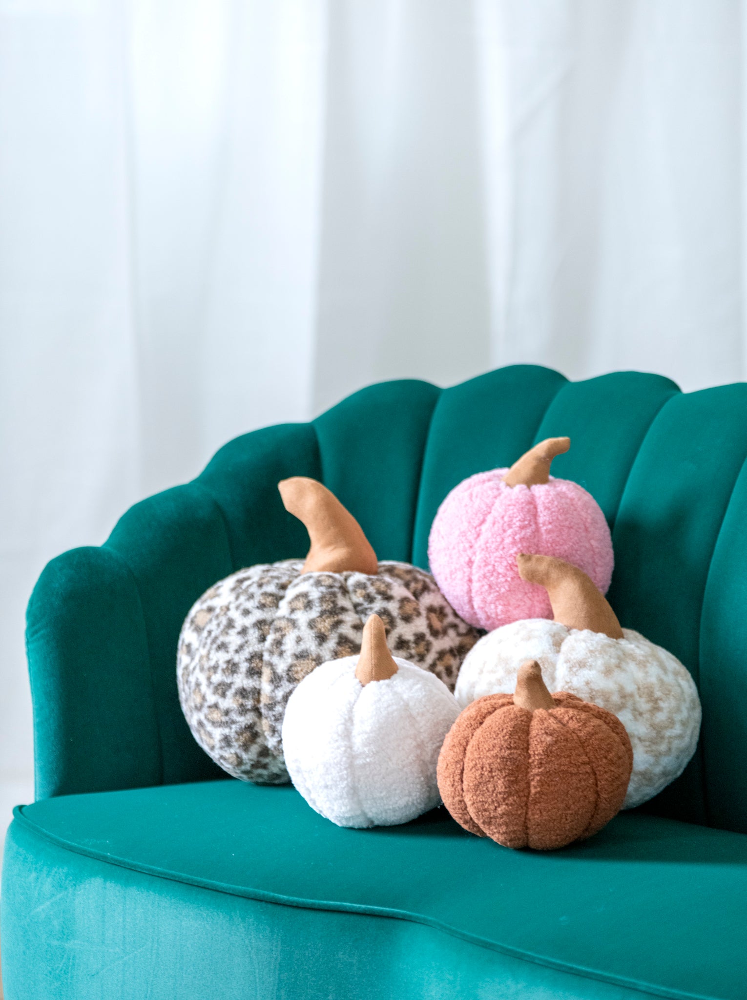 Shiraleah Small Sherpa Pumpkin Pillow, Pink - FINAL SALE ONLY