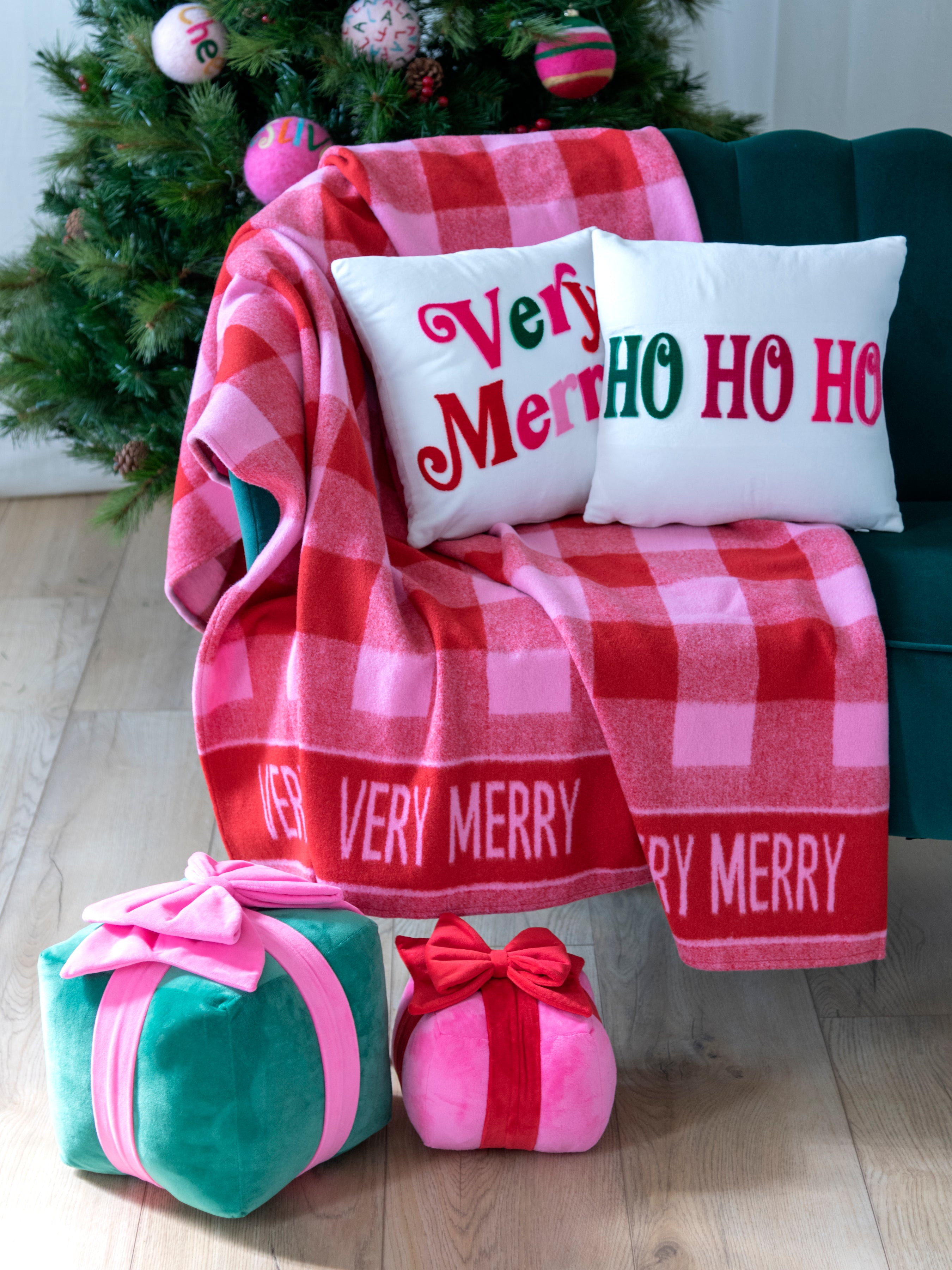 Shiraleah "Very Merry" Velvet Pillow, Ivory - FINAL SALE ONLY