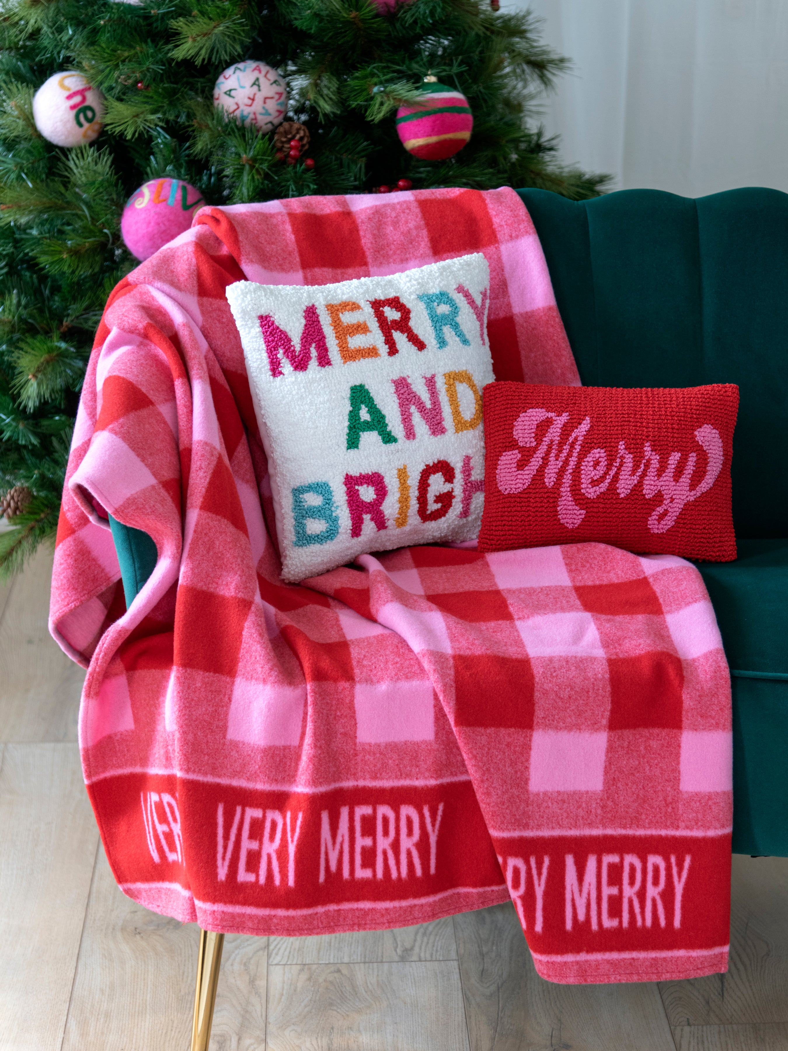 Shiraleah "Merry" Pillow, Red- FINAL SALE ONLY