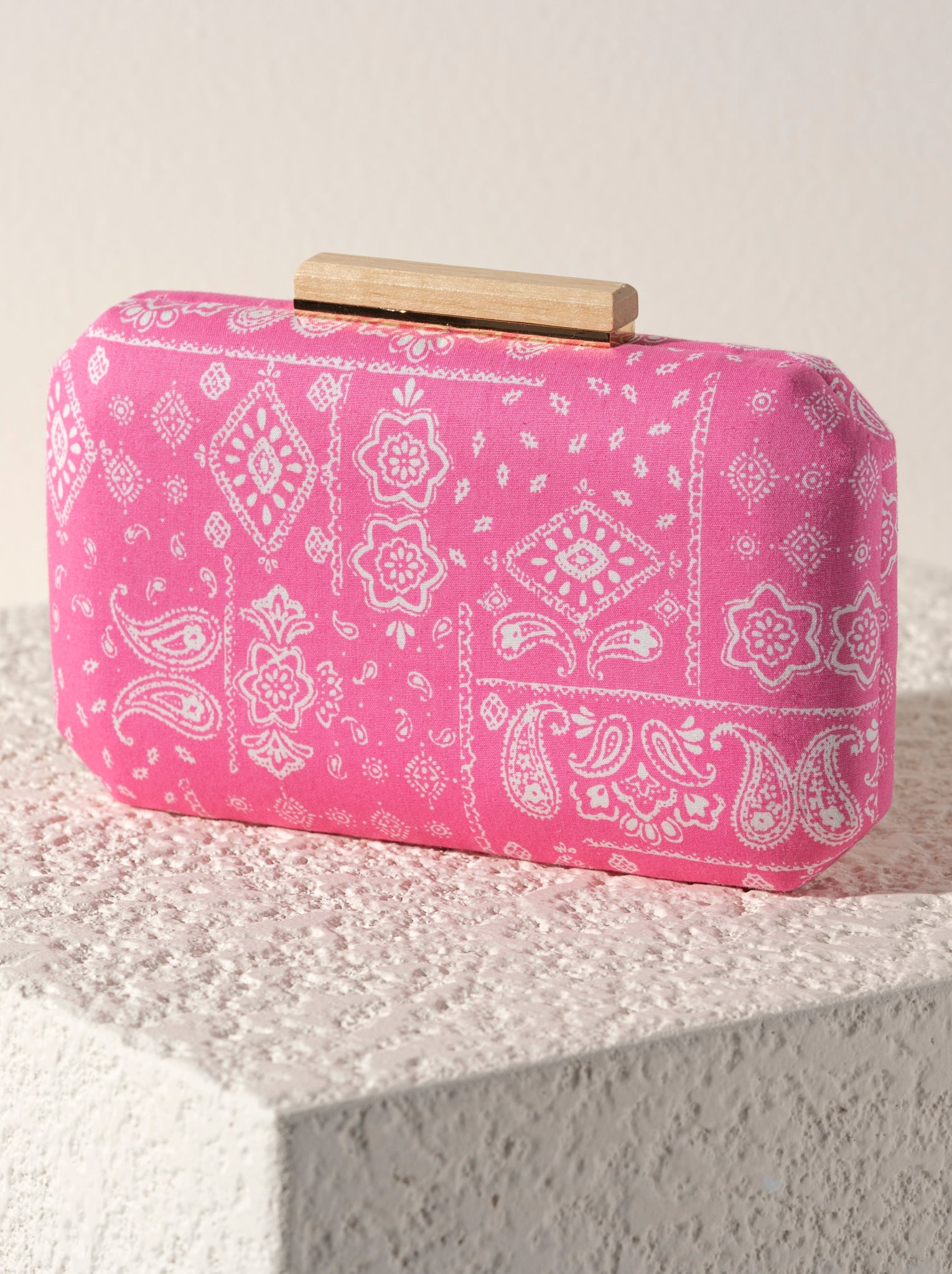 Shiraleah Pippa Minaudiere, Pink