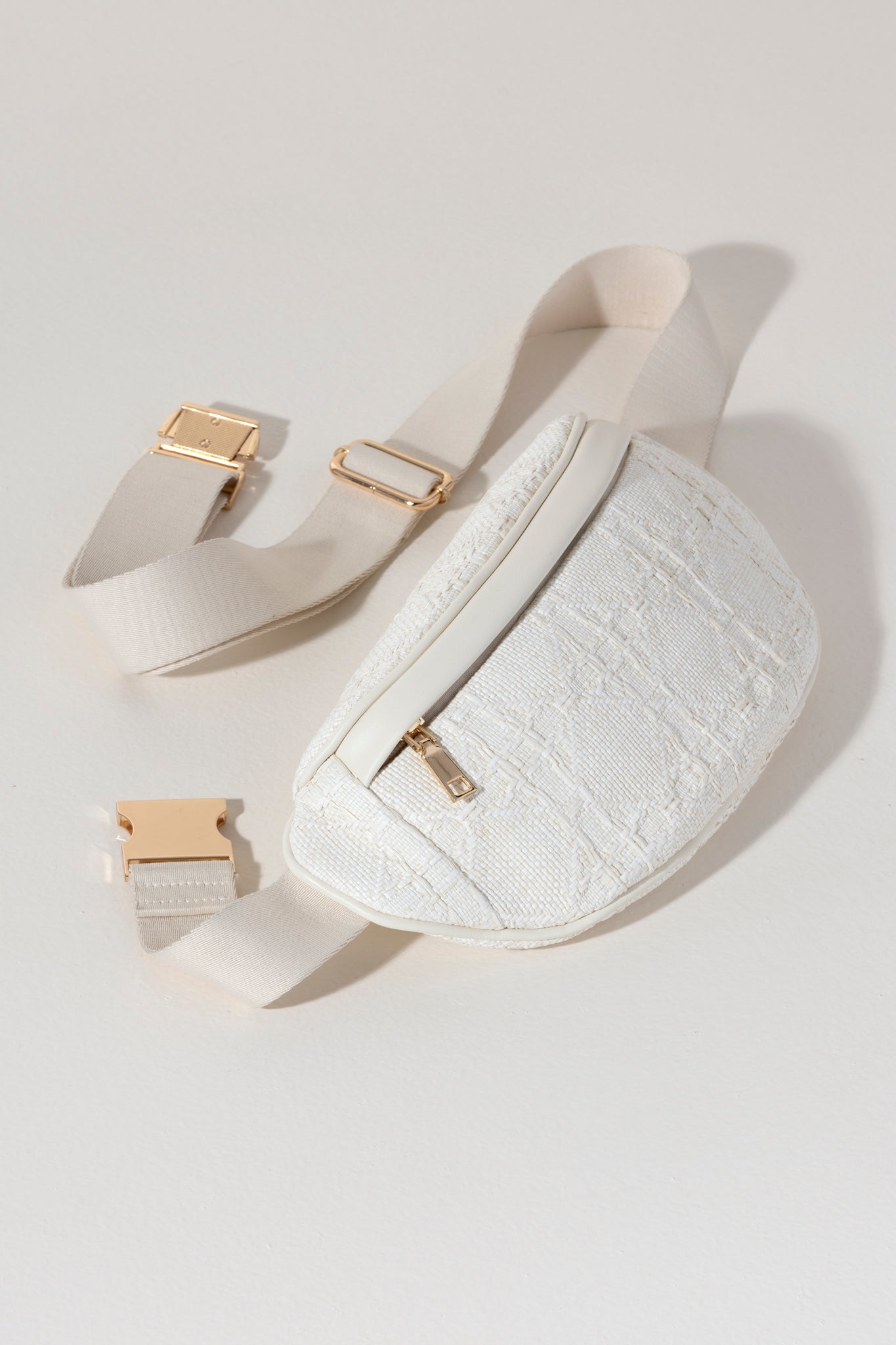 Shiraleah Adrienne Belt Bag, White - FINAL SALE ONLY