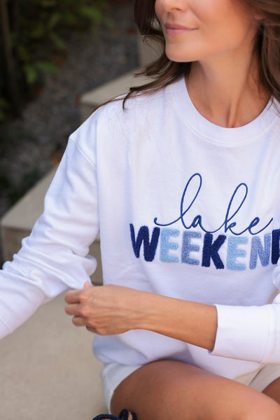 Shiraleah "Lake Weekend" Sweatshirt, White