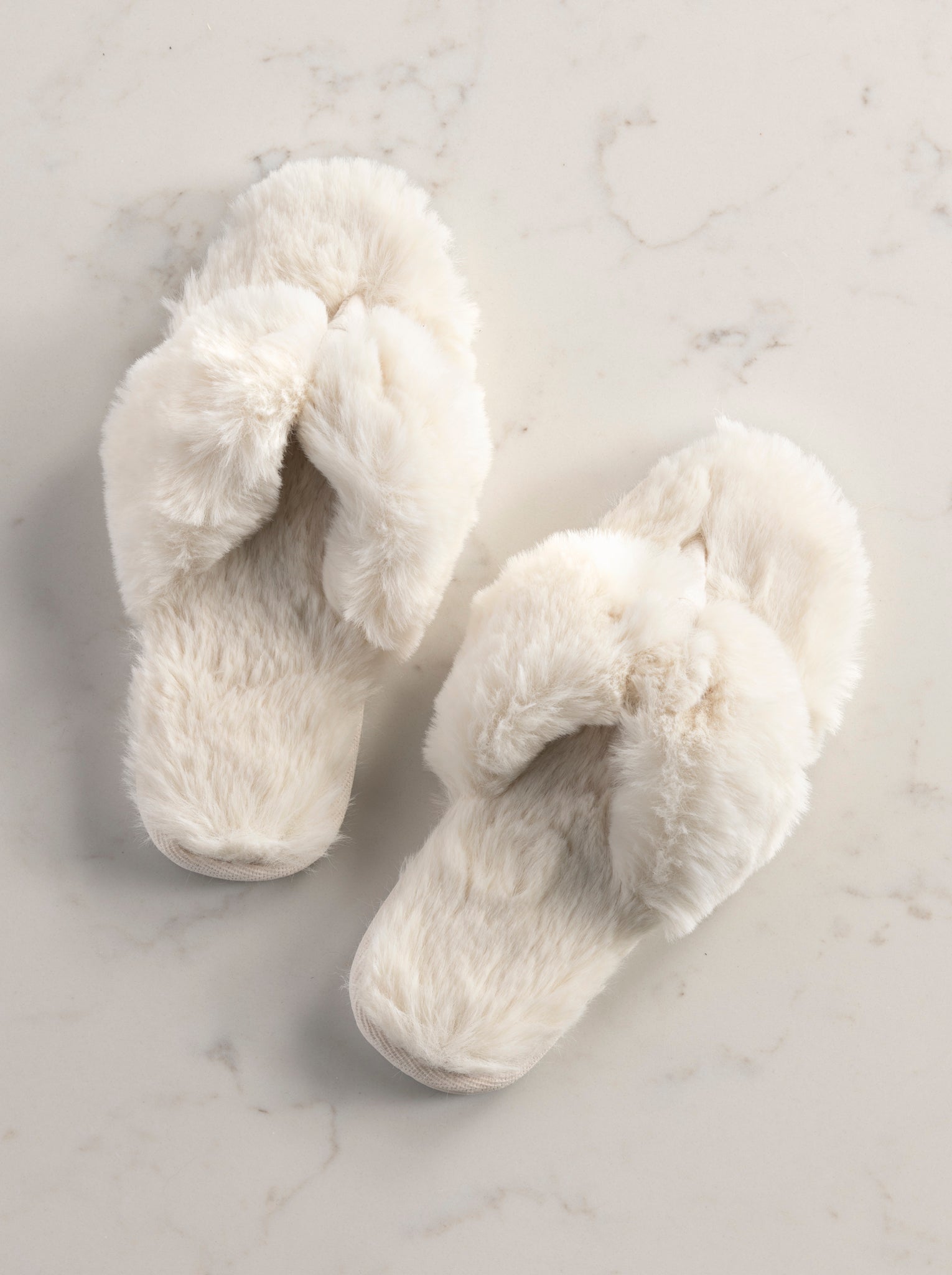 Shiraleah Rina Thong Slippers, Ivory