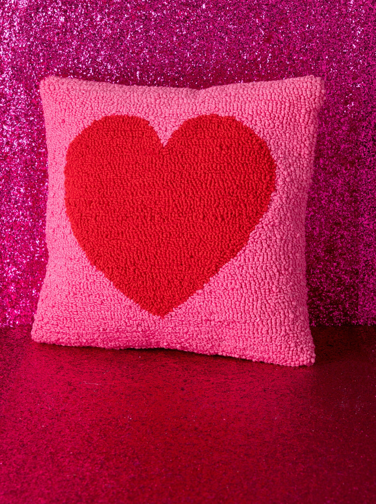 Shiraleah Heart Pillow, Pink